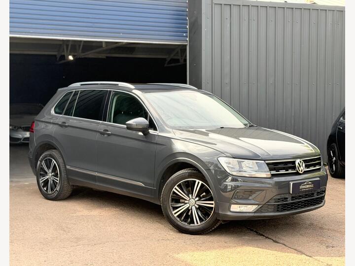 Volkswagen Tiguan 2.0 TDI BlueMotion Tech SE Navigation Euro 6 (s/s) 5dr