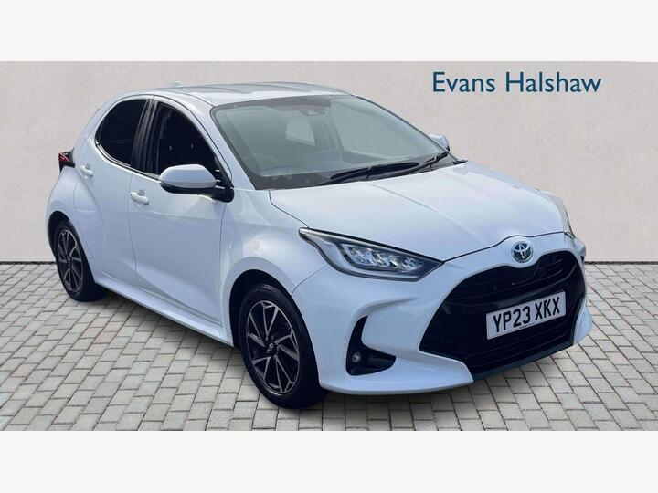 Toyota Yaris 1.5 VVT-h Design E-CVT Euro 6 (s/s) 5dr