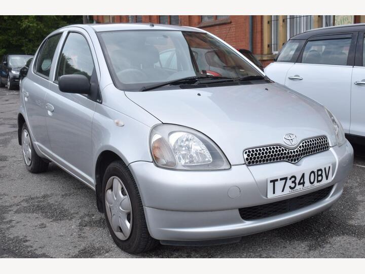 Toyota Yaris 1.0 VVT-i 16v GLS 5dr