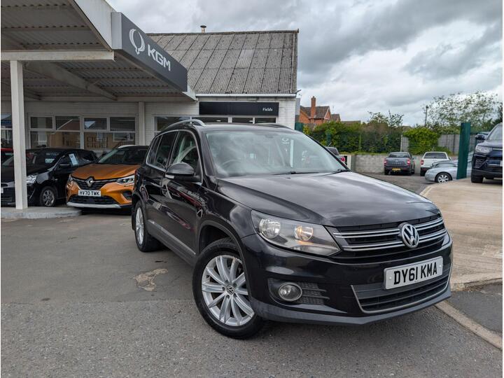 Volkswagen Tiguan 2.0 TDI Sport 4WD Euro 5 5dr