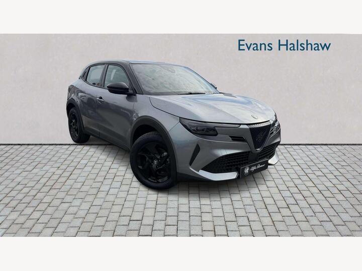 Alfa Romeo JUNIOR HATCHBACK 1.2 MHEV Ibrida E-DCT Euro 6 (s/s) 5dr