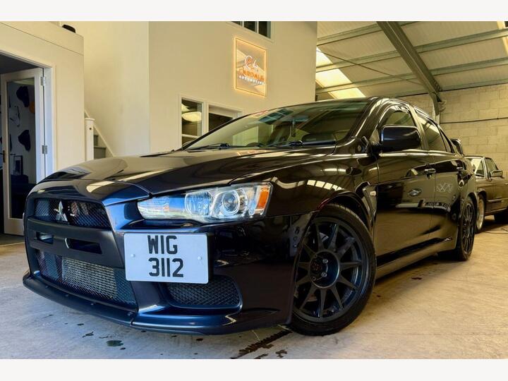 Mitsubishi LANCER EVOLUTION X SALOON 2.0T EVO X GSR FQ-330 4WD Euro 4 4dr