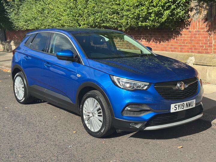 Vauxhall Grandland X 1.2 Turbo Sport Nav Euro 6 (s/s) 5dr