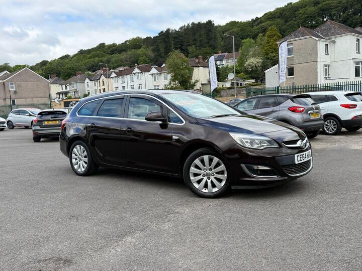 Vauxhall Astra 2.0 CDTi Elite Sports Tourer Auto Euro 5 5dr