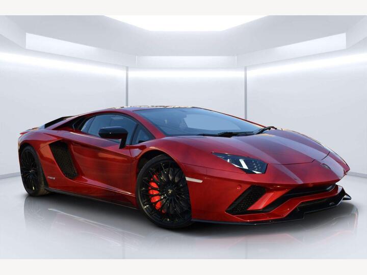 Lamborghini AVENTADOR 6.5 V12 LP 740-4 S ISR 4WD Euro 6 2dr Lamborghini AVENTADOR 6.5 V12 LP 740-4 S ISR 4WD Euro 6 2dr