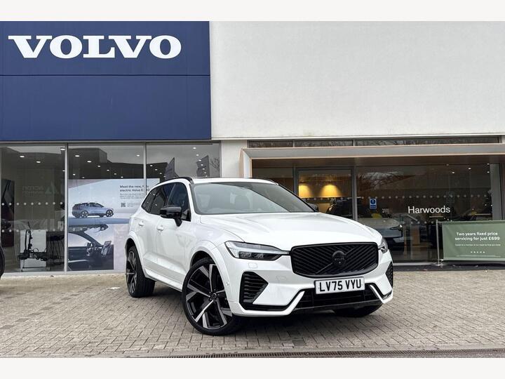 Volvo XC60 2.0 T8 18.8kWh Ultra Black Edition Auto AWD Euro 6 (s/s) 5dr