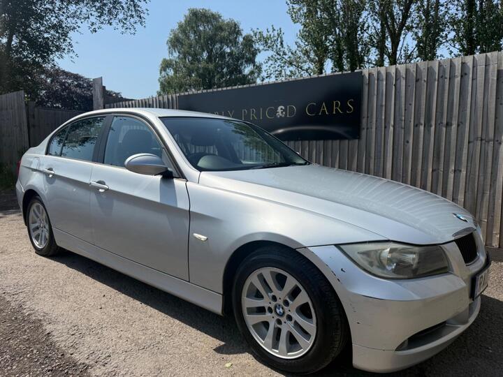 BMW 3 Series 2.0 320d SE Euro 4 4dr