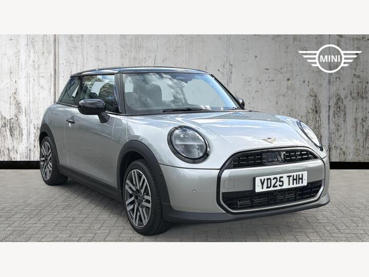 MINI Cooper 1.5C Classic Steptronic Euro 6 (s/s) 3dr