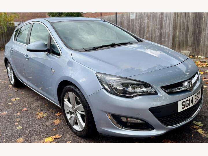 Vauxhall Astra 1.6 16v SRi Auto Euro 5 5dr