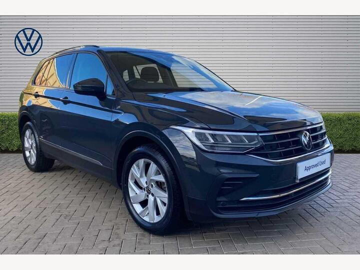 Volkswagen Tiguan 1.5 TSI Life Euro 6 (s/s) 5dr