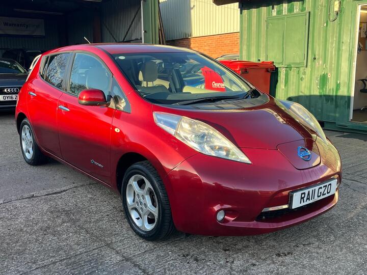 Nissan Leaf 24kWh Auto 5dr Nissan Leaf 24kWh Auto 5dr
