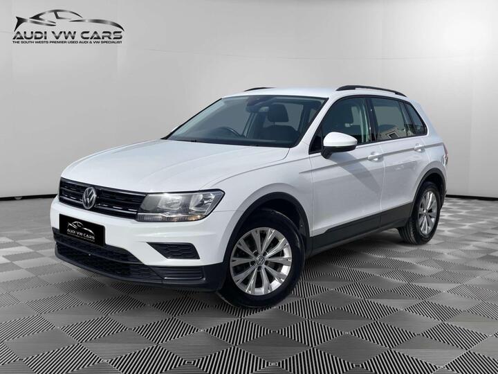 Volkswagen Tiguan 2.0 TDI S Euro 6 (s/s) 5dr Volkswagen Tiguan 2.0 TDI S Euro 6 (s/s) 5dr
