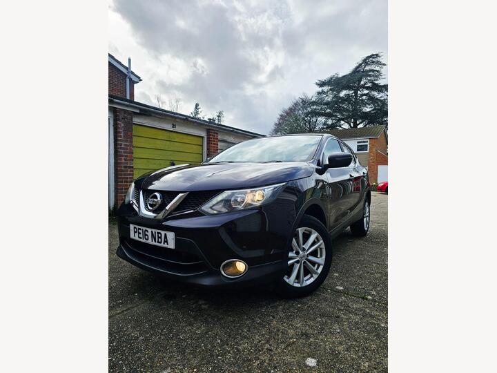 Nissan Qashqai 1.2 DIG-T Acenta 2WD Euro 6 (s/s) 5dr