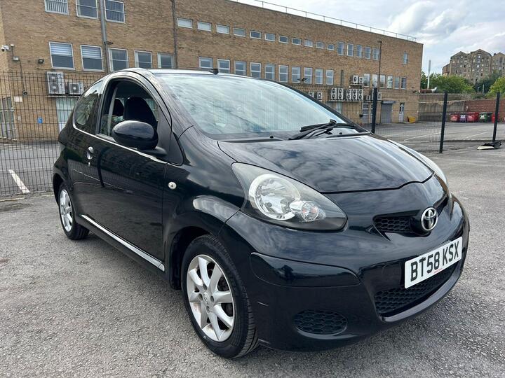 Toyota AYGO 1.0 VVT-i Black Euro 4 3dr (AC)