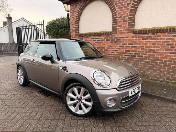 MINI Hatch 1.6 Cooper Auto Euro 6 3dr