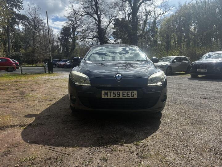 Renault Megane 1.6 16V Dynamique Euro 5 5dr