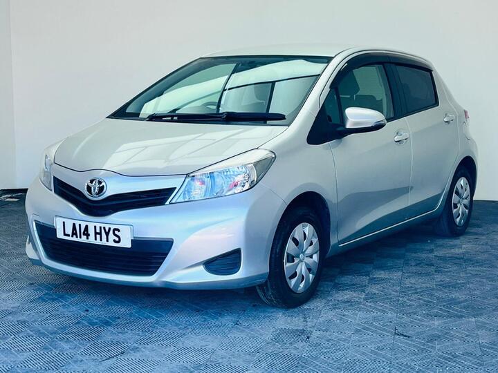 Toyota Yaris 1.33 Dual VVT-i TR Multidrive S Euro 5 5dr