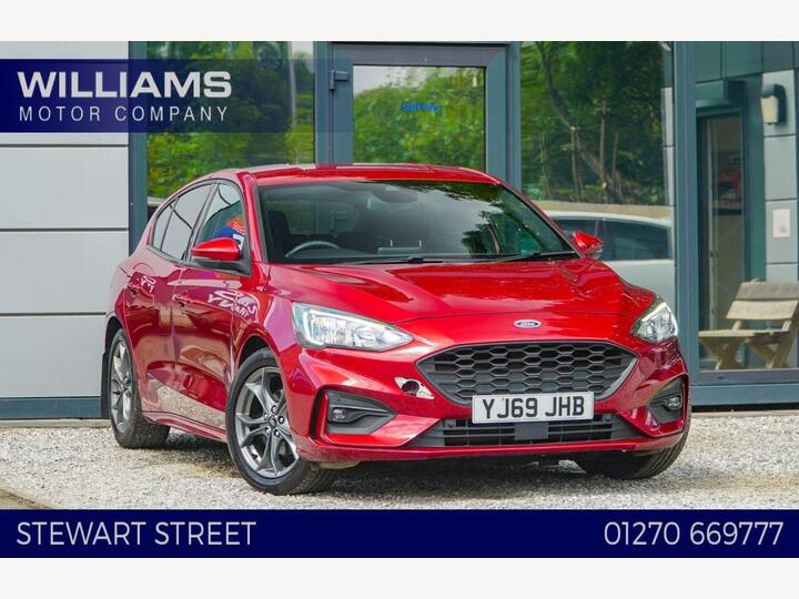 Ford FOCUS 1.0T EcoBoost ST-Line Euro 6 (s/s) 5dr