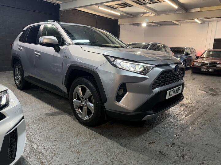 Toyota RAV4 2.5 VVT-h Design CVT Euro 6 (s/s) 5dr