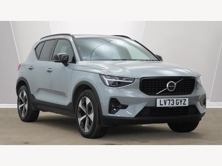 Volvo XC40 2.0 B4 MHEV Ultimate DCT Auto Euro 6 (s/s) 5dr