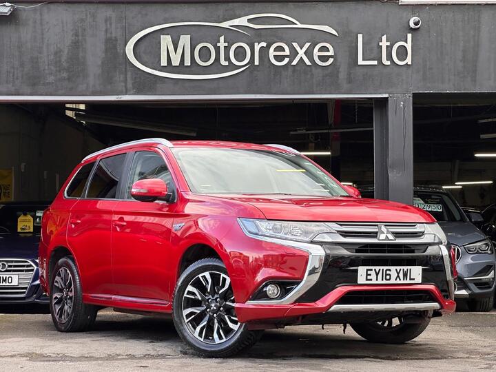 Mitsubishi Outlander 2.0h 12kWh GX3h CVT 4WD Euro 6 (s/s) 5dr Mitsubishi Outlander 2.0h 12kWh GX3h CVT 4WD Euro 6 (s/s) 5dr