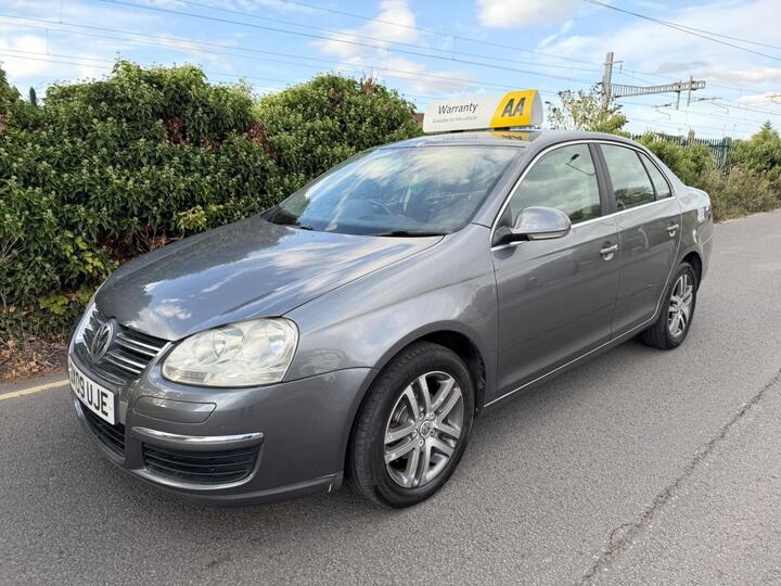 Volkswagen Jetta 1.9 TDI SE Euro 4 4dr Volkswagen Jetta 1.9 TDI SE Euro 4 4dr