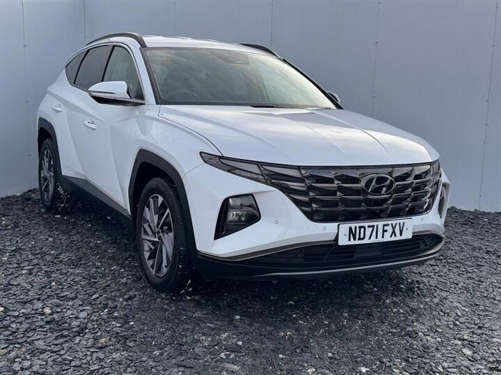 Hyundai TUCSON 1.6 T-GDi Premium Euro 6 (s/s) 5dr Hyundai TUCSON 1.6 T-GDi Premium Euro 6 (s/s) 5dr