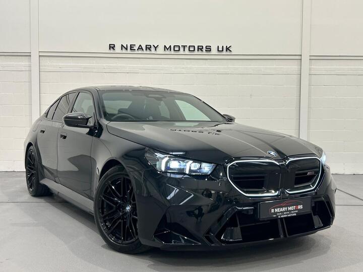 BMW M5 4.4 22.1kWh Steptronic XDrive Euro 6 (s/s) 4dr