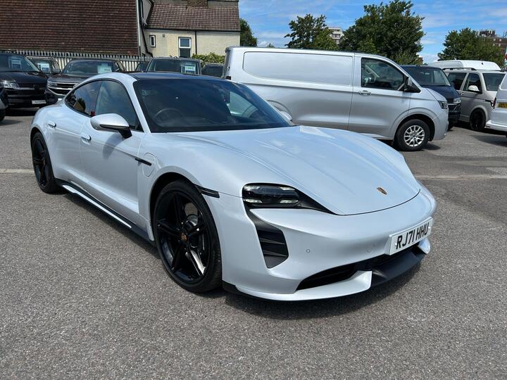 Porsche Taycan Performance Plus 93.4kWh Turbo Auto 4WD 4dr (11kW Charger) Porsche Taycan Performance Plus 93.4kWh Turbo Auto 4WD 4dr (11kW Charger)
