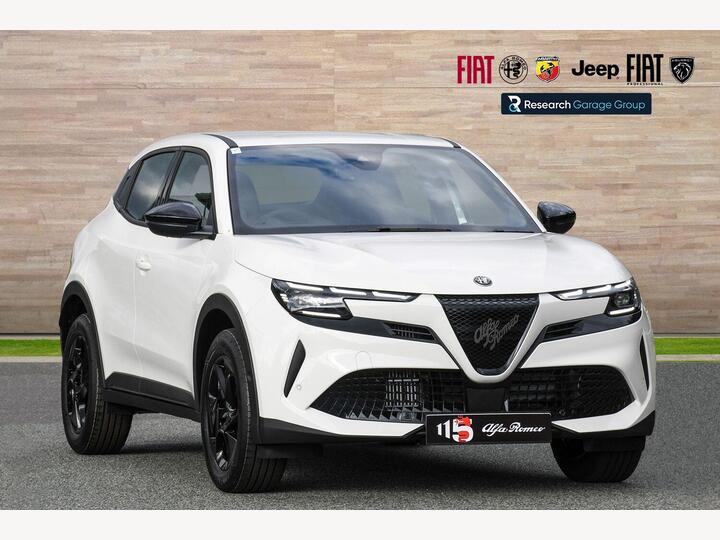 Alfa Romeo Junior Ibrida 1.2 MHEV Ibrida E-DCT Euro 6 (s/s) 5dr