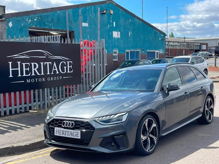 Audi A4 Avant 2.0 TDI 35 Black Edition S Tronic Euro 6 (s/s) 5dr