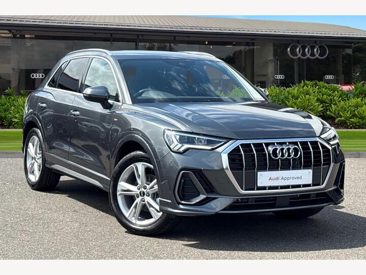Audi Q3 1.5 TFSI CoD 35 S Line S Tronic Euro 6 (s/s) 5dr