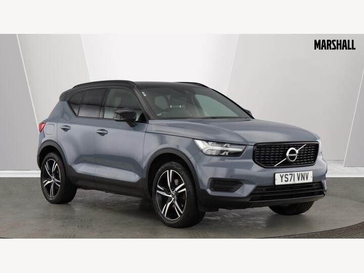 Volvo XC40 2.0 B4 MHEV Plus DCT Auto AWD Euro 6 (s/s) 5dr