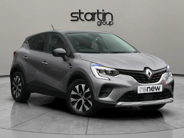 Renault Captur 1.0 TCe Limited Euro 6 (s/s) 5dr Renault Captur 1.0 TCe Limited Euro 6 (s/s) 5dr