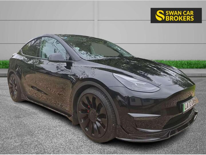 Tesla MODEL Y (Dual Motor) Performance Auto 4WDE 5dr