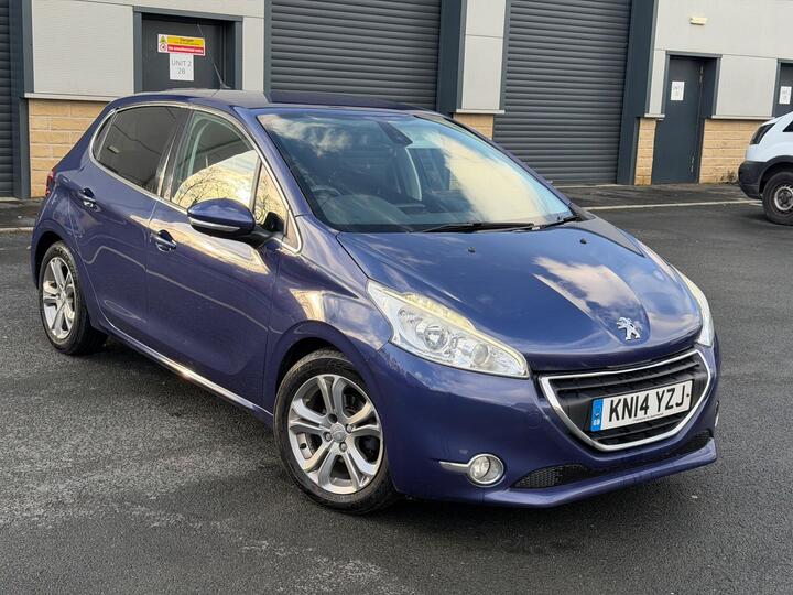Peugeot 208 1.6 E-HDi Allure Euro 5 (s/s) 5dr