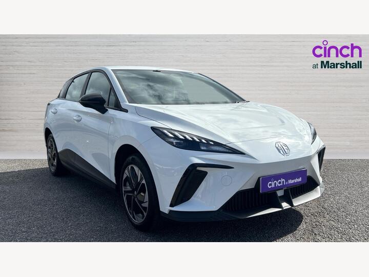 MG MG4 64kWh SE Long Range Auto 5dr