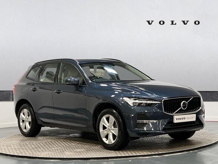 Volvo XC60 2.0 B5 MHEV Momentum Auto Euro 6 (s/s) 5dr