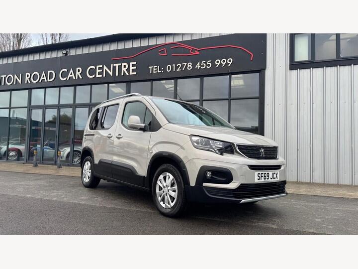 Peugeot RIFTER 1.5 BlueHDi Allure Premium Standard MPV Euro 6 (s/s) 5dr Peugeot RIFTER 1.5 BlueHDi Allure Premium Standard MPV Euro 6 (s/s) 5dr