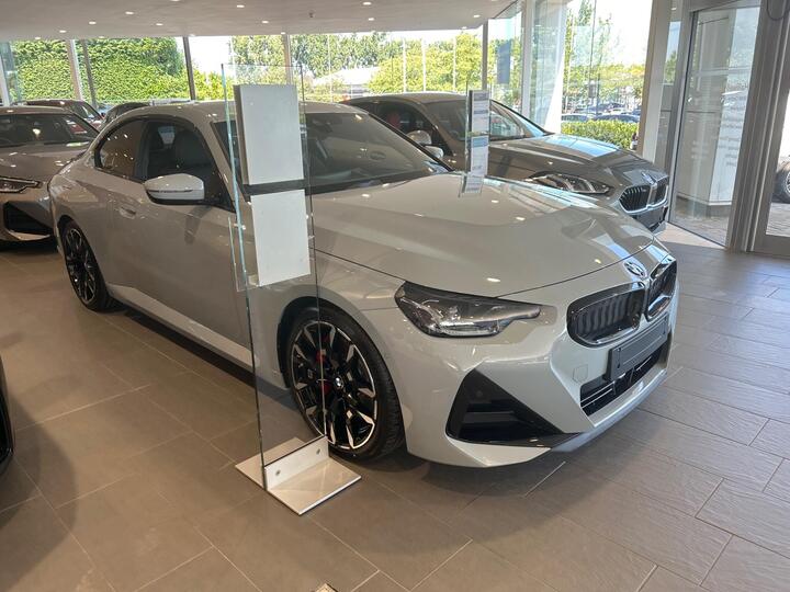 BMW 2 Series 2.0 220i M Sport Pro Auto Euro 6 (s/s) 2dr