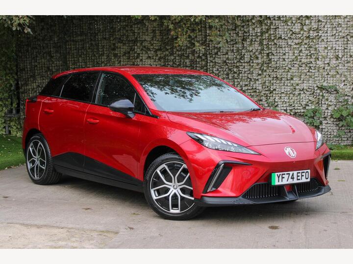 MG 4 64kWh Trophy Long Range Auto 5dr