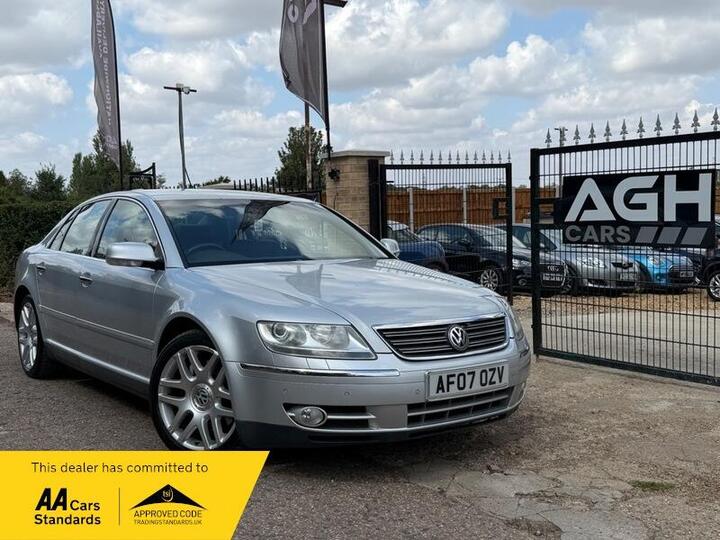 Volkswagen Phaeton 3.0 TDI V6 4MOTION 4dr (5 Seats)