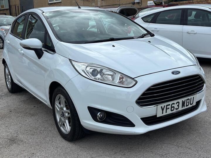 Ford Focus 1.6 TDCi Zetec Euro 5 (s/s) 5dr