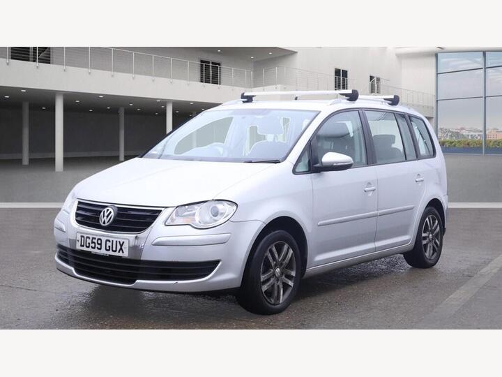 Volkswagen Touran 1.9 TDI SE 5dr (7 Seats) Volkswagen Touran 1.9 TDI SE 5dr (7 Seats)