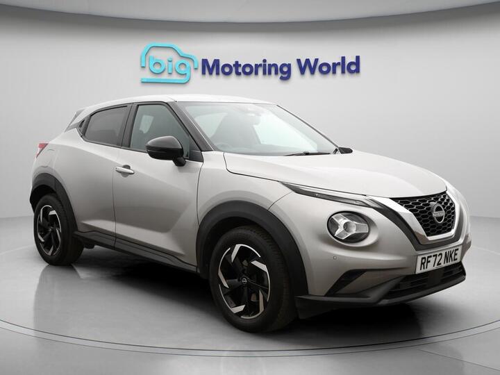Nissan Juke 1.0 DIG-T N-Connecta Euro 6 (s/s) 5dr Nissan Juke 1.0 DIG-T N-Connecta Euro 6 (s/s) 5dr