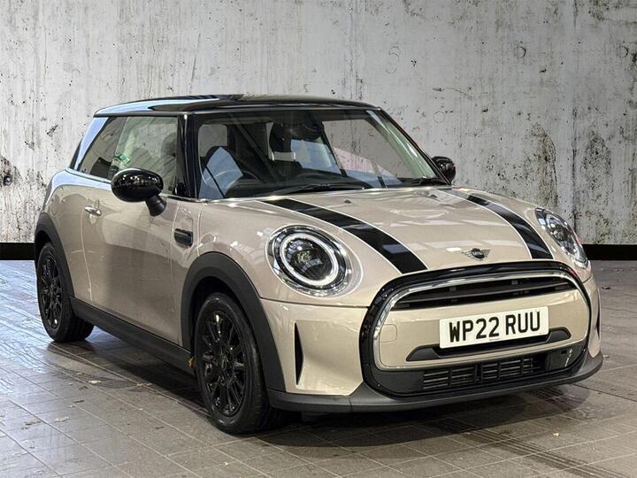MINI Hatch 1.5 Cooper Classic Steptronic Euro 6 (s/s) 3dr