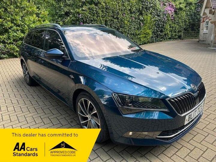Skoda Superb 2.0 TSI Laurin & Klement DSG Euro 6 (s/s) 5dr Skoda Superb 2.0 TSI Laurin & Klement DSG Euro 6 (s/s) 5dr