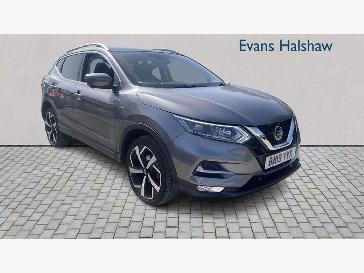 Nissan QASHQAI 1.3 DIG-T Tekna Euro 6 (s/s) 5dr