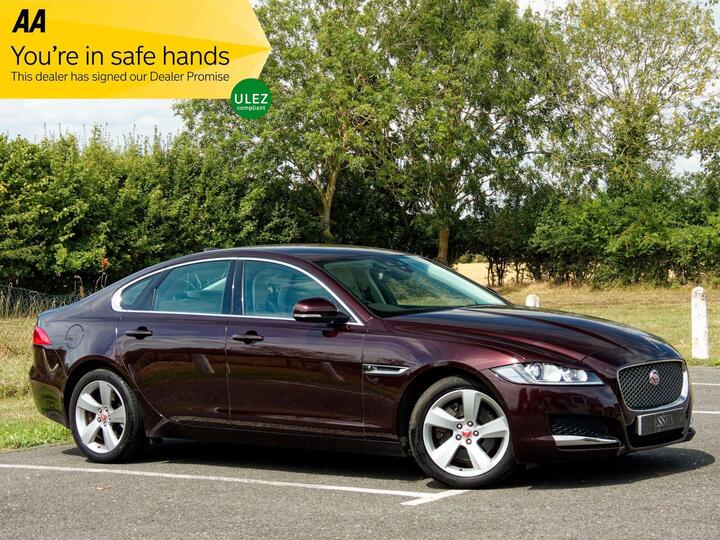 Jaguar XF 2.0d Portfolio Auto Euro 6 (s/s) 4dr