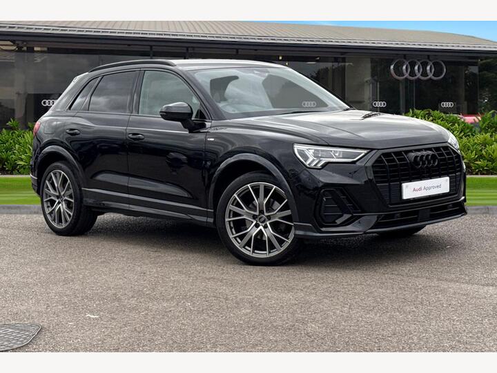 Audi Q3 1.5 TFSI CoD 35 Black Edition S Tronic Euro 6 (s/s) 5dr